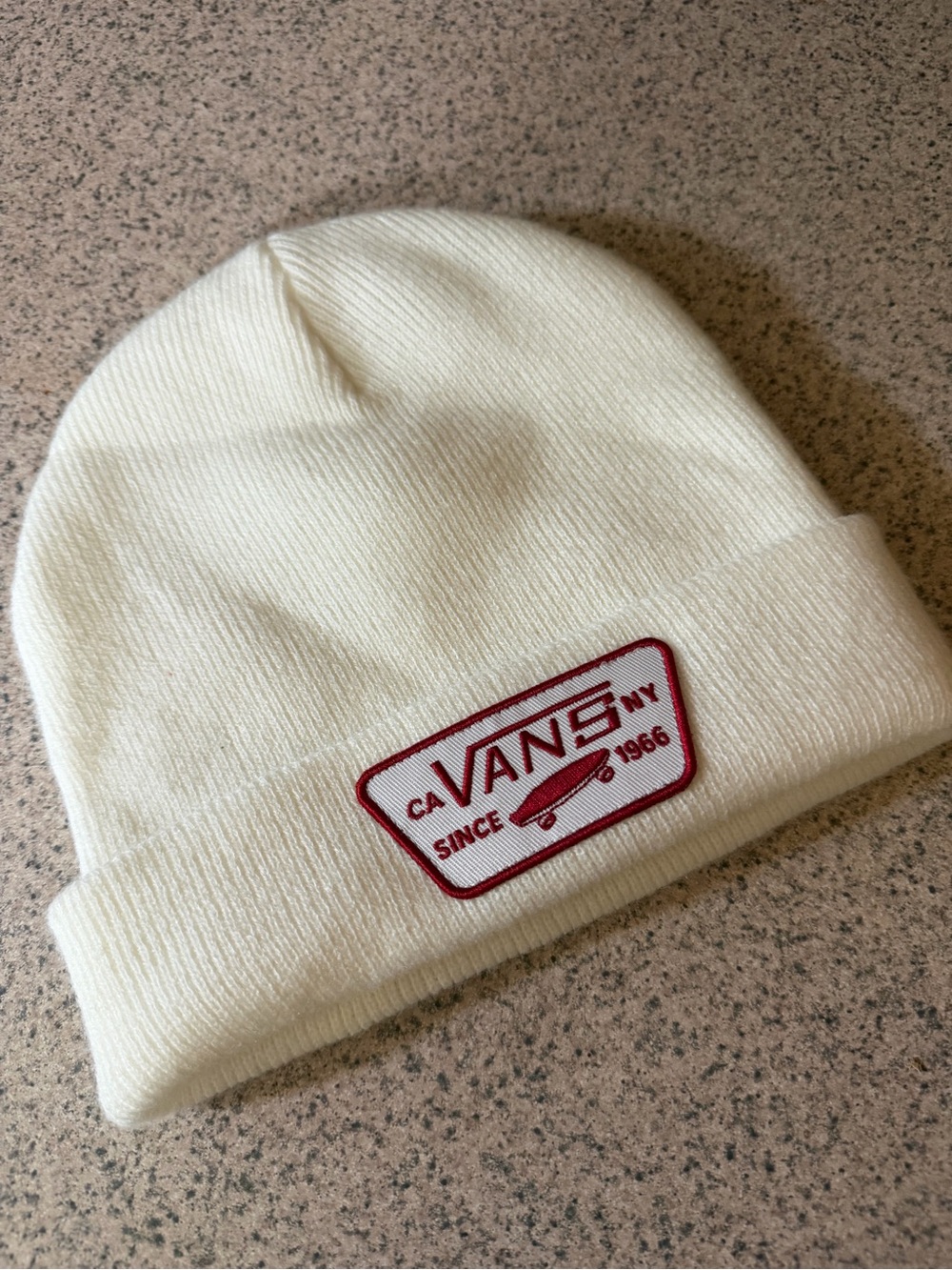 NWOT! Vans Off The Wall Cuffed Cream Beanie with Red Patch
